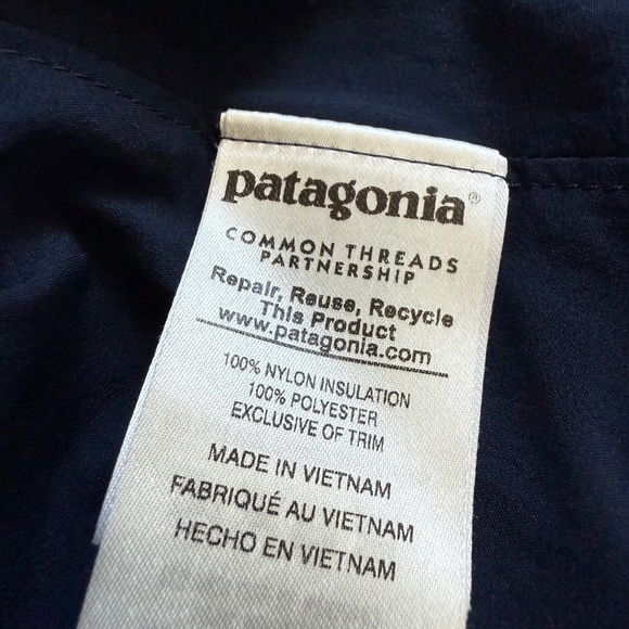 Women's Patagonia Nano-Air Vest in Medium. - Picture 3 of 4